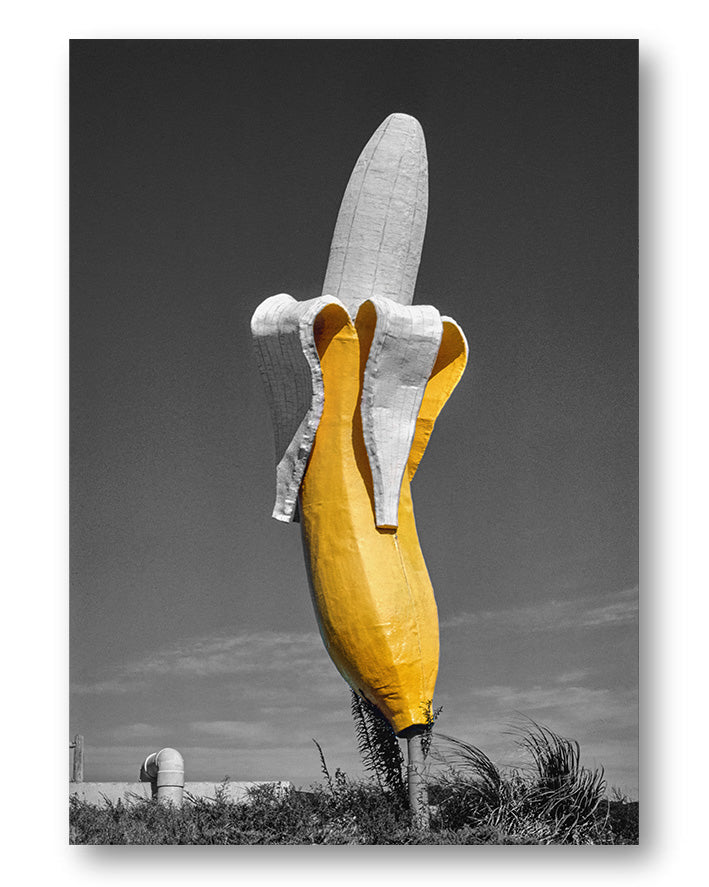 Banana Poster – FineArt Wandbild, moderne Kunst & Fine Art Print von Spawnd, handgefertigt & Made in Germany