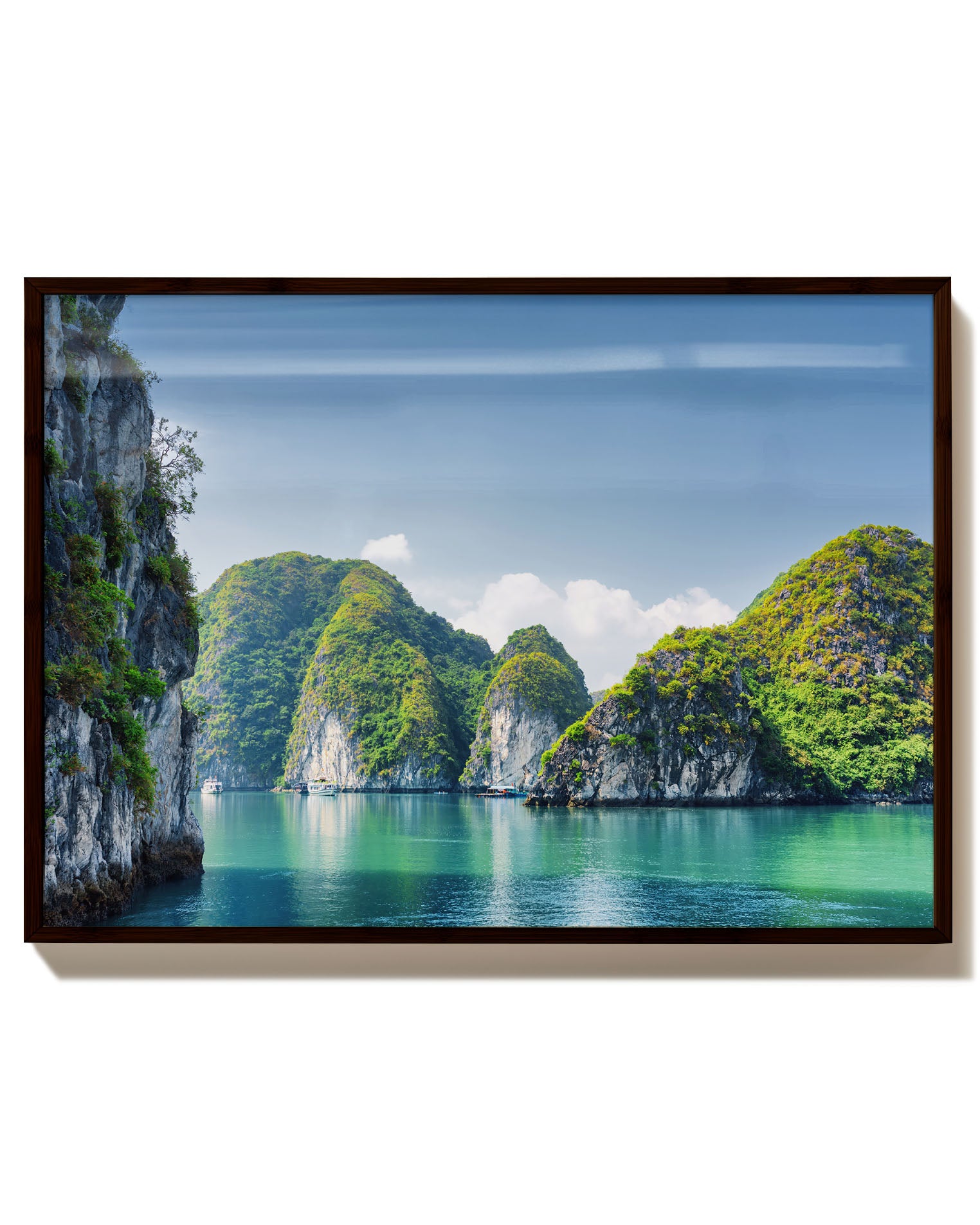 Tropical Waters Poster – Print Material Wandbild, moderne Kunst & Fine Art Print von Spawnd, handgefertigt & Made in Germany