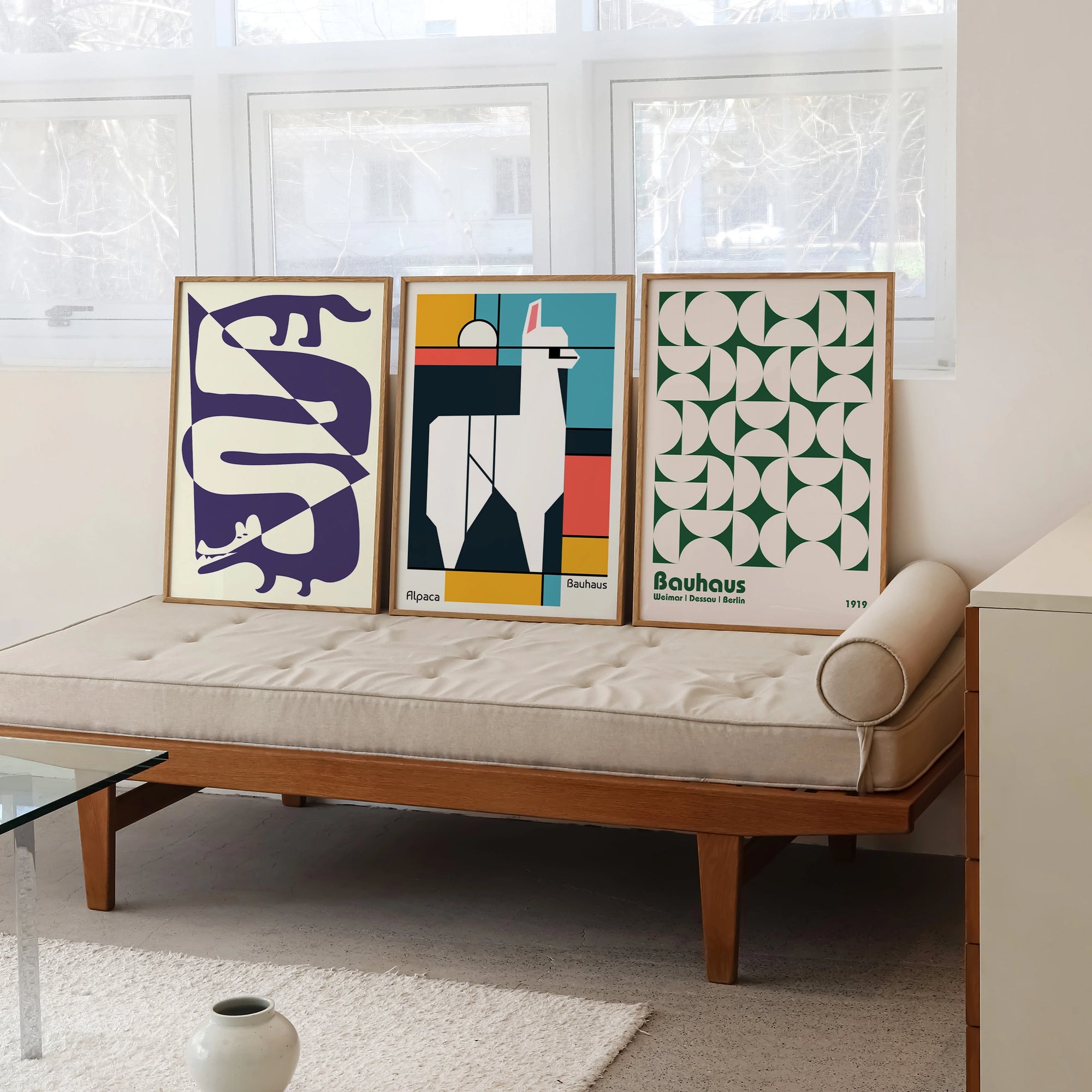 Inspired by the Bauhaus era (1919–1933