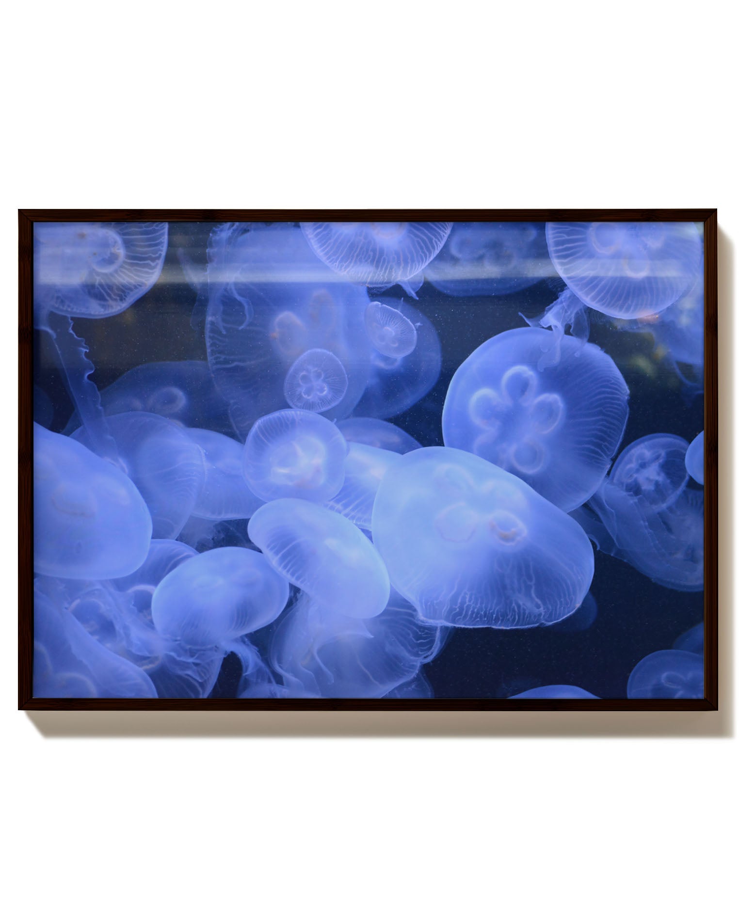 Glowing in the Dark Poster – Print Material Wandbild, moderne Kunst & Fine Art Print von Spawnd, handgefertigt & Made in Germany