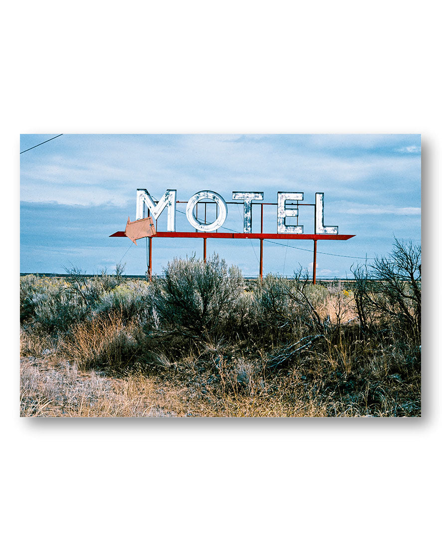 Motel Poster – Print Material Wandbild, moderne Kunst & Fine Art Print von Spawnd, handgefertigt & Made in Germany