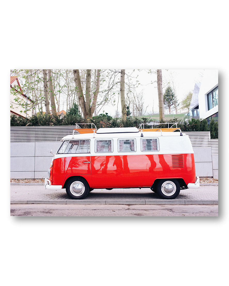 Red Van Poster – Print Material Wandbild, moderne Kunst & Fine Art Print von Spawnd, handgefertigt & Made in Germany